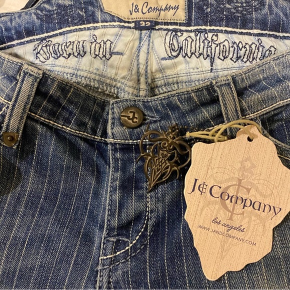 Skinny Pin Striped Jeans - Picture 5 of 7